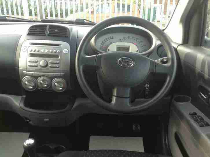 2008 (57 Reg) Daihatsu Sirion 1.3 90 SE 5DR Hatchback SILVER + LOW MILES