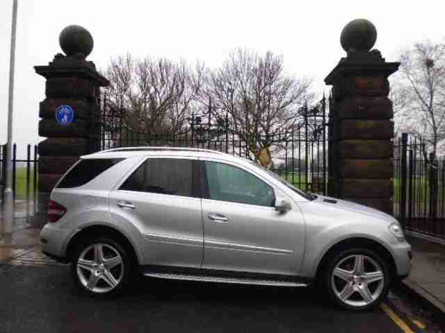 2008 58 MERCEDES-BENZ M CLASS 3.0 ML320 CDI SPORT 5D AUTO 222 BHP DIESEL