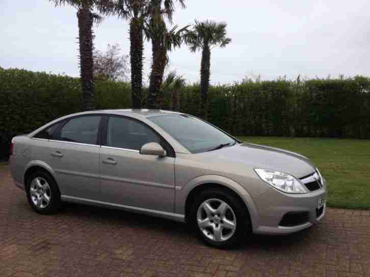 2008 (58 Reg) VAUXHALL VECTRA 1.8i VVT ( 140ps ) EXCLUSIVE 5 DOOR HATCH