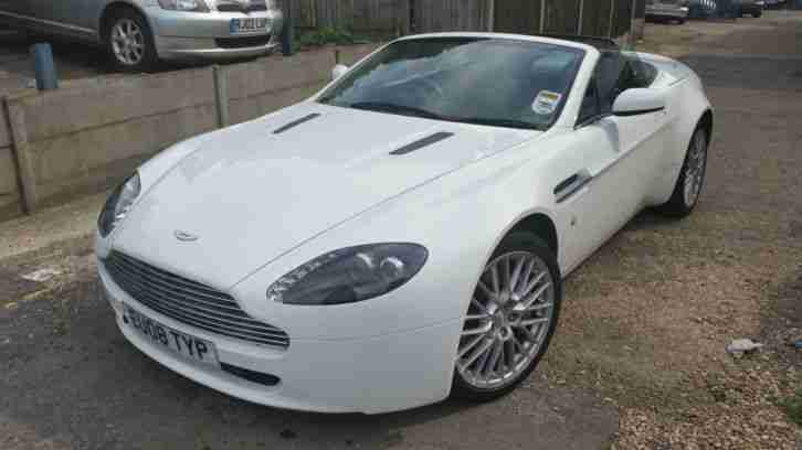 2008 ASTON MARTIN VANTAGE 4.7 PETROL 2dr CONVERTIBLE WHITE