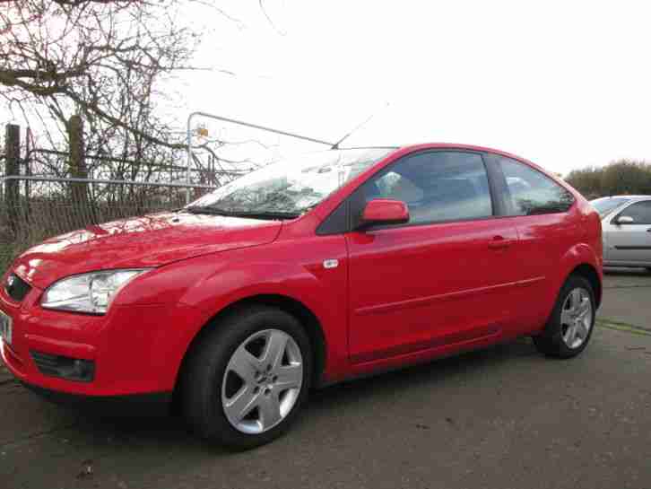 2008 FOCUS STYLE RED