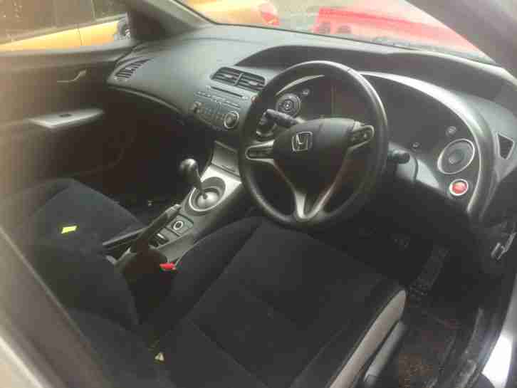 2008 HONDA CIVIC SPORT I-VTEC SILVER SPARES OR REPAIR** WITH PARTS TO REPAIR **