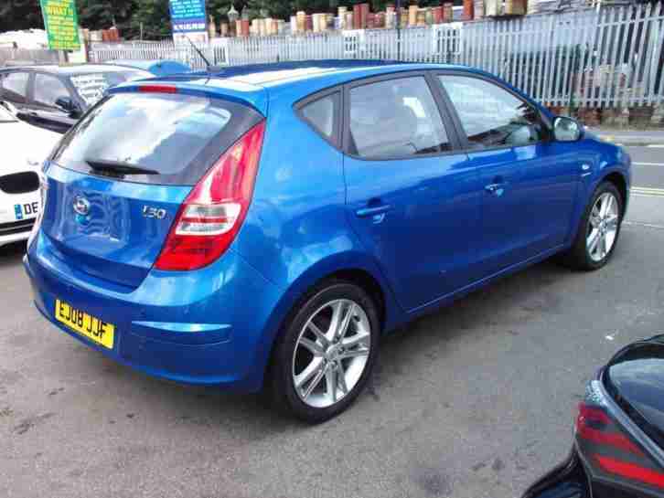 2008 Hyundai i30 2.0 CRDi Premium 5dr 5 door Hatchback