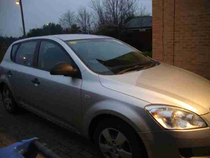 2008 KIA CEE'D S SILVER