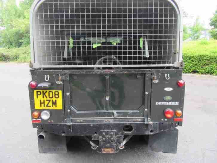 2008 LAND ROVER 2.4 DEFENDER 110 C-NTY DOUBLE CAB LWB GREEN