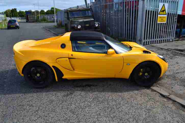 2008 ELISE 111S YELLOW SOLD WITH 12