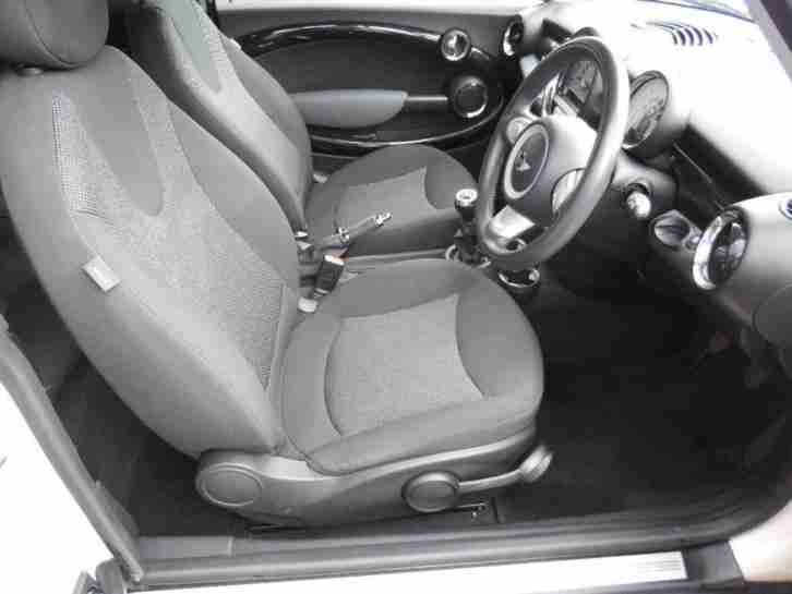 2008 MINI Clubman 1.6 Cooper 5dr Manual Estate