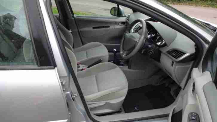 2008 PEUGEOT 207 PREMIUM 1.6 HDI