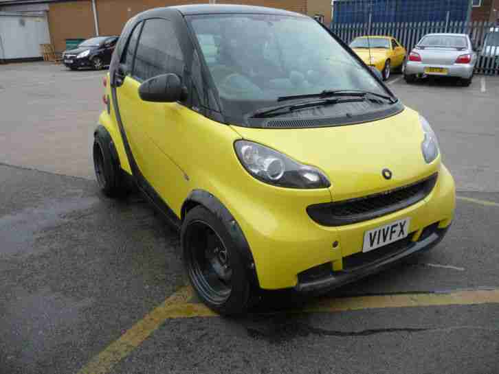 Smart 2008 FORTWO PULSE 71 AUTO YELLOW WITH ATTITUDE. car for sale