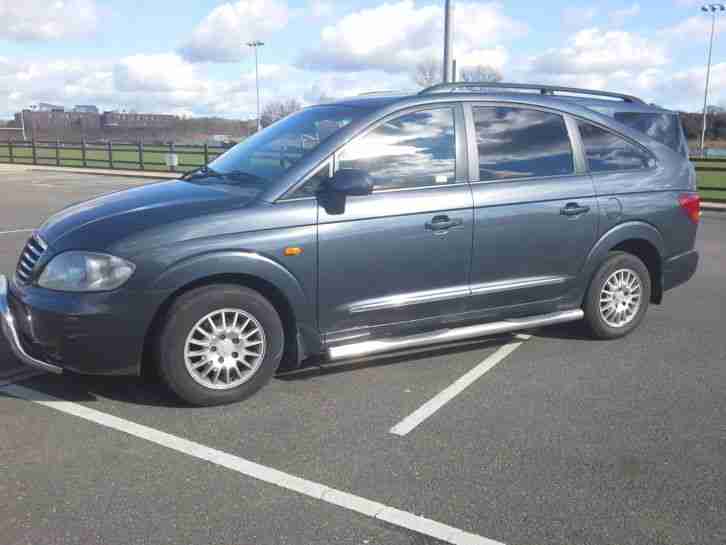 2008 SSANGYONG RODIUS DIESEL 270 ES AUTOMATIC 7 SEAT FULL LEATHER 1 OWNER FSH