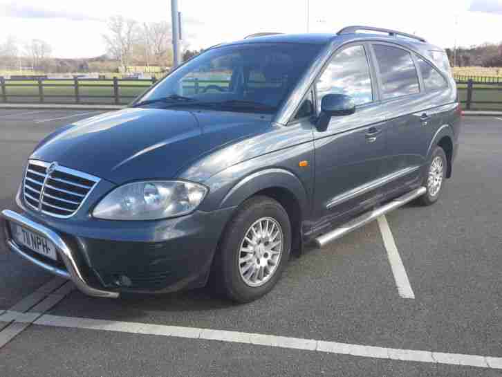 2008 SSANGYONG RODIUS DIESEL 270 ES AUTOMATIC 7 SEAT FULL LEATHER 1 OWNER FSH