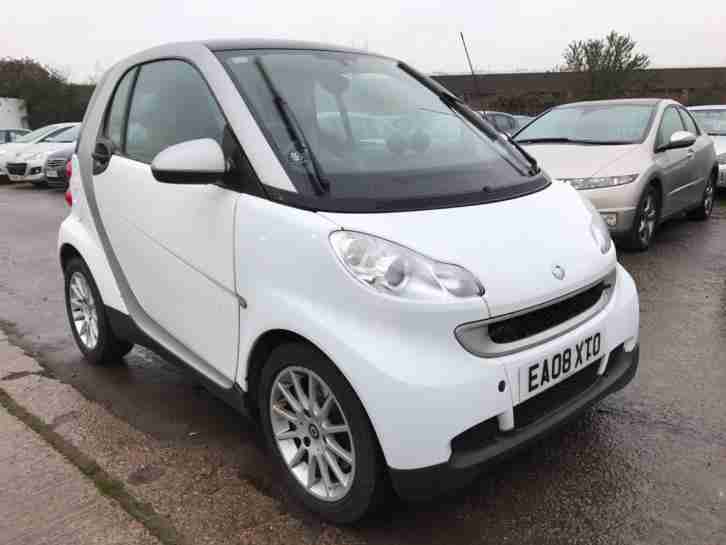 2008 Smart fortwo 1.0 AUTO Passion 2 Seater £30 A Year Road Tax 10 Months Mot