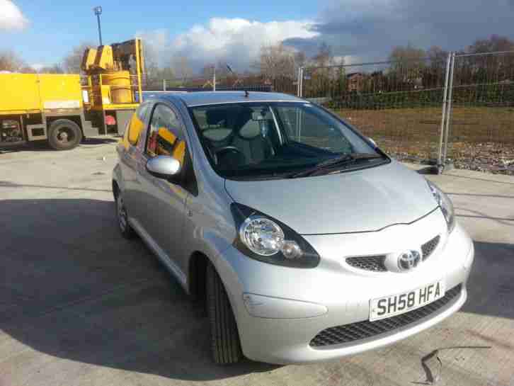 2008 TOYOTA AYGO PLATINUM VVT-I SILVER ONE OWNER LOW MILEAGE
