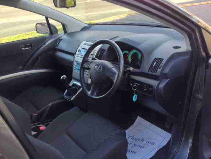 2008 TOYOTA COROLLA VERSO SR D-4D GREY