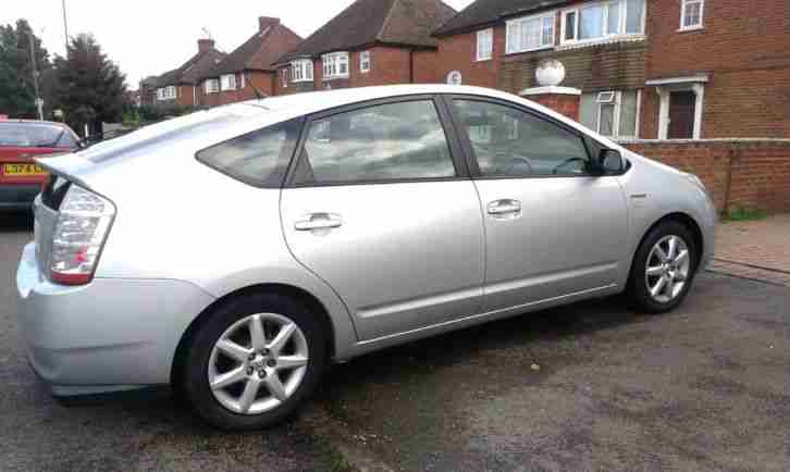 2008 TOYOTA PRIUS T3 VVT-I AUTO SILVER