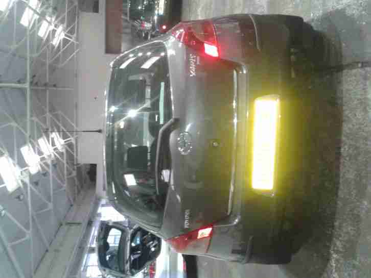 2008 TOYOTA YARIS TR GREY