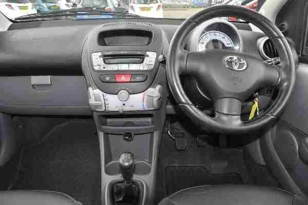 2008 Toyota AYGO 1.0 VVT-i Platinum A/C 5-Dr Silver