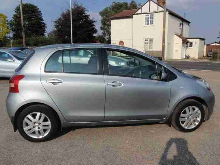 2008 Toyota Yaris 1.3 VVT i TR 5dr MMT 5 door Hatchback