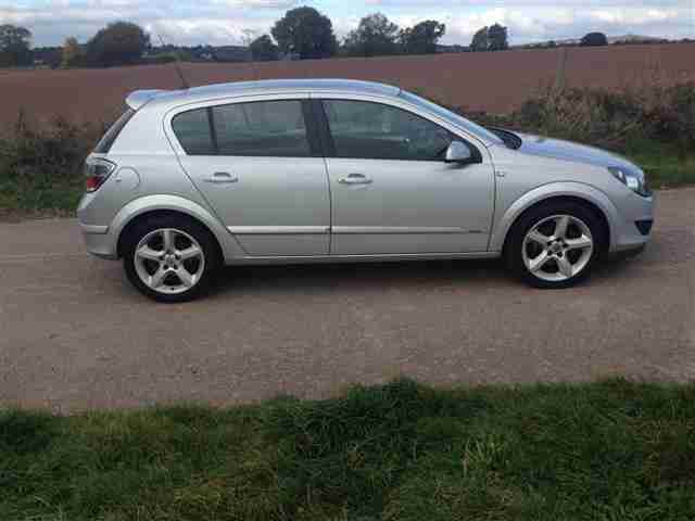 2008 VAUXHALL ASTRA 1.8 SRI IN SILVER LOW MILES GOOD CREDIT OK CREDIT BAD CREDIT
