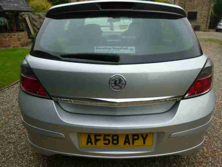 2008 Vauxhall Astra 1.9CDTi 16v ( 150ps ) SRi 5 Door Diesel