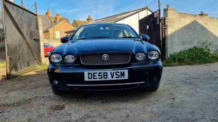 2008 JAGUAR X-TYPE 2.2 D DPF SE, 6 SPEED AUTO * DAMAGED * SPARES OR REPAIR *
