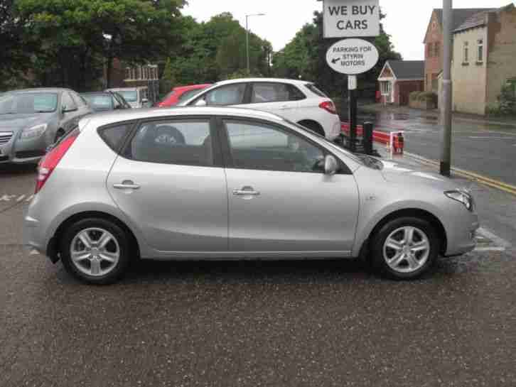 2009 58 HYUNDAI I30 1.4 COMFORT 5D 108 BHP