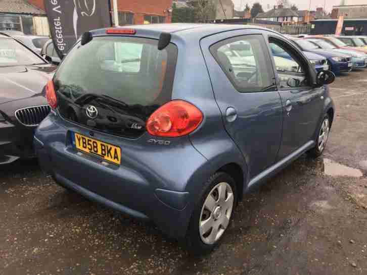 2009 58 TOYOTA AYGO 1.0 VVT-I BLUE 5DR 68 BHP