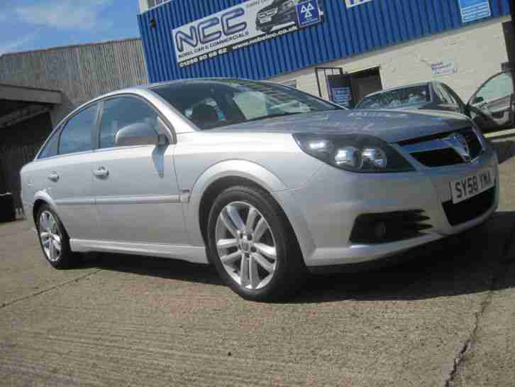 2009 58 VAUHALL VECTRA 2.2i SRi 155BHP 5 DOOR LOW RATE FINANCE AVAILABLE