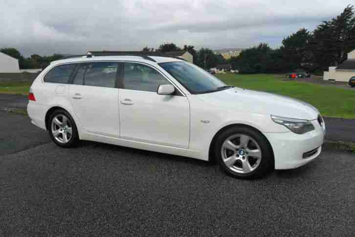 2009 59 BMW 530D A/C TOURING AUTO LCI WHITE EX POLICE BARGAIN
