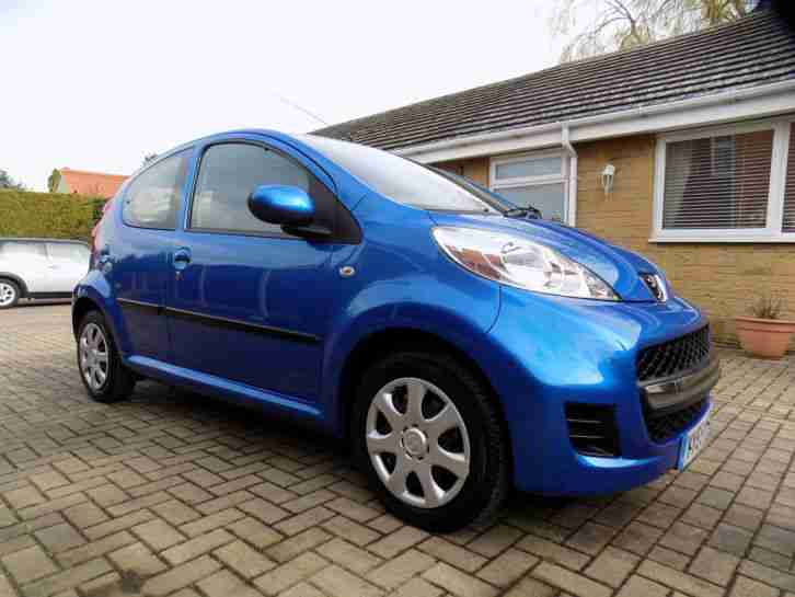 2009 59 PEUGEOT 107 URBAN 5 DOOR, ELECTRIC BLUE, 33000 MILES, FSH, 1 LADY OWNER