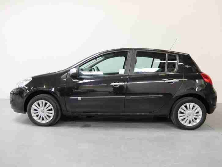 2009 59 RENAULT CLIO 1.1 EXPRESSION 16V 5D 74 BHP