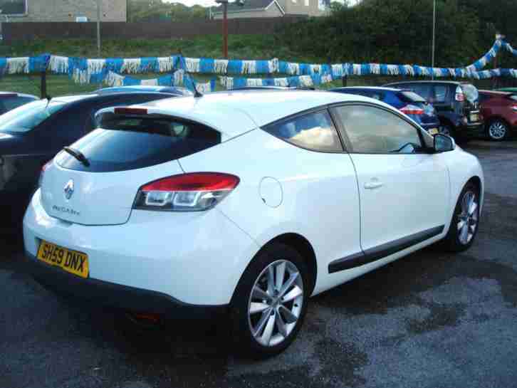2009 59 Renault Megane 1.6 Coupe **40k / FSH / NEW MOT**