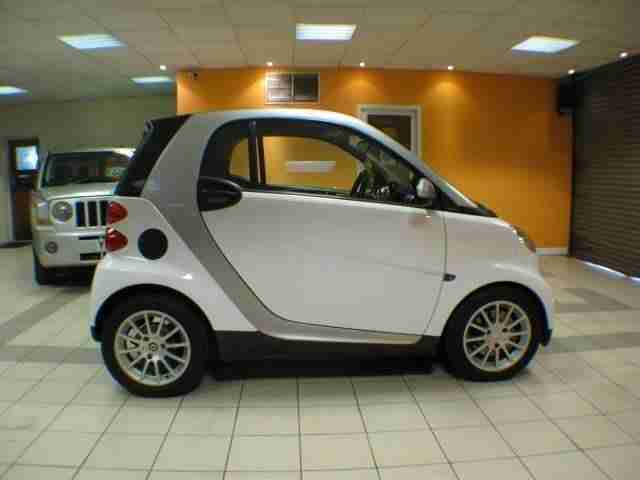 2009/59 Smart Fortwo Coupe Passion mhd 2dr Auto 1.0 Colour Sat Nav++Pan Roof++