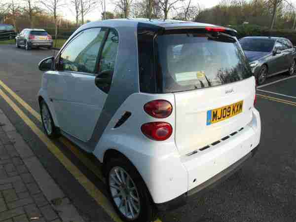 2009 909) Smart ForTwo 0.8cdi Passion with Serv Hist, PAS and Parking Sensors