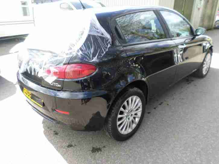 2009 ALFA ROMEO 147 LUSSO JTDM 16V BLACK,DAMAGED/REPAIRABLE