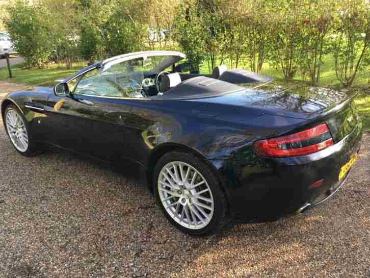  ROADSTER VANTAGE