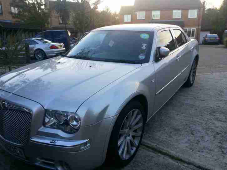 2009 Chrysler 300C 3.0 V6 CRD SRT Design 4dr Auto (59)