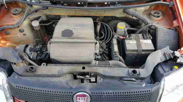 2009 FIAT PANDA ACTIVE light accident damaged full V5 November MOT