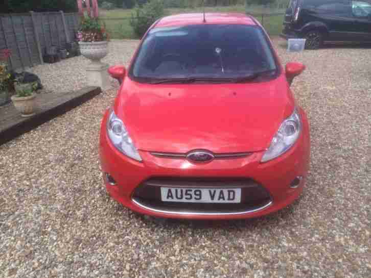 2009 FORD FIESTA TITANIUM 90 TDCI RED
