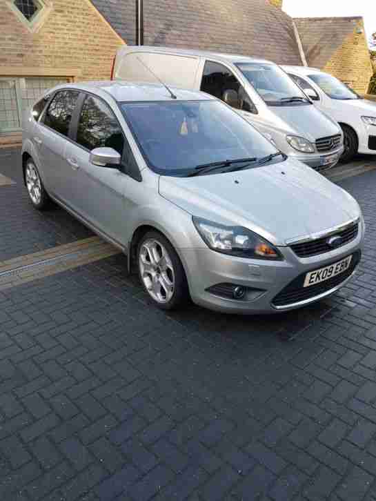 2009 FORD FOCUS TITANIUM SILVER TDCI 136 AUTO (power shift)