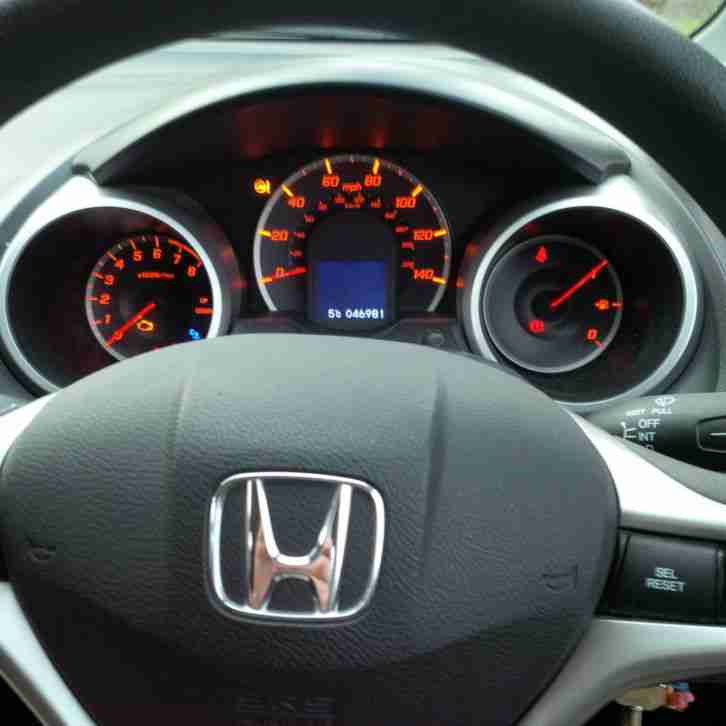 2009 HONDA JAZZ ES I-VTEC SILVER