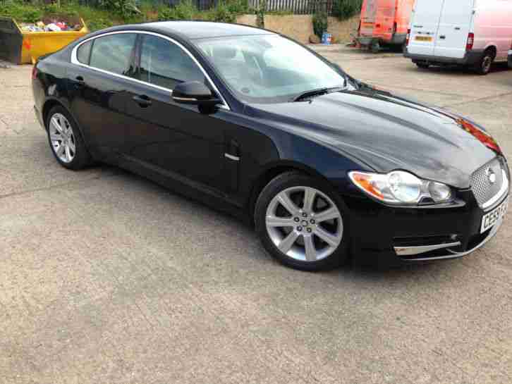 2009 XF LUXURY V6 AUTO BLACK