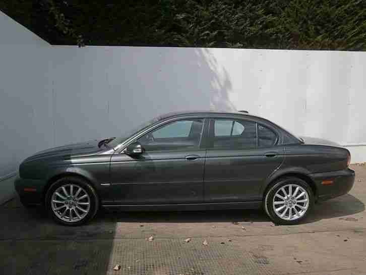 2009 Jaguar X Type 2.0d S 4dr Diesel Grey Manual