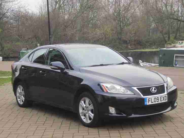 2009 Lexus IS 220d 2.2TD SE in lovely condition throughout