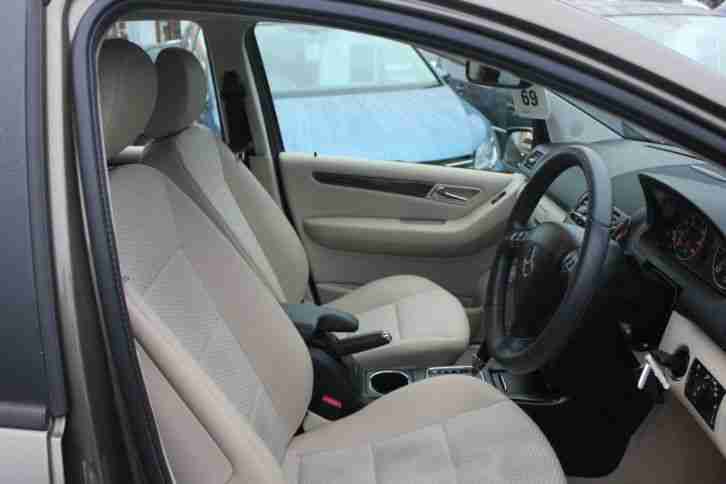2009 MERCEDES-BENZ A CLASS 2.0CDI A180 Elegance SE 5dr Automatic Hatchback