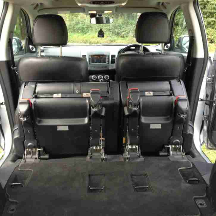 2009 MITSUBISHI OUTLANDER DIAMOND TD, LOW MILEAGE 4x4