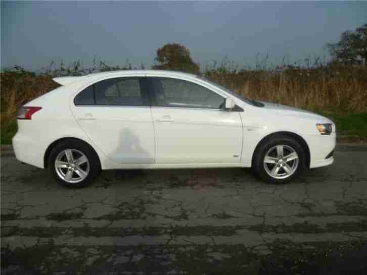 2009 Mitsubishi Lancer 1.8 GS2 5dr Petrol White Manual