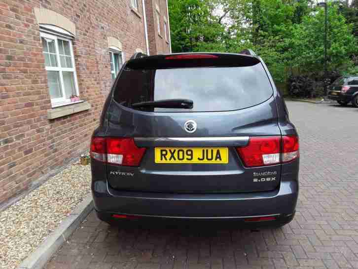 2009 NEW SHAPE Ssangyong Kyron 2.0TD auto EX Black Leather IMMACULATE CONDITION
