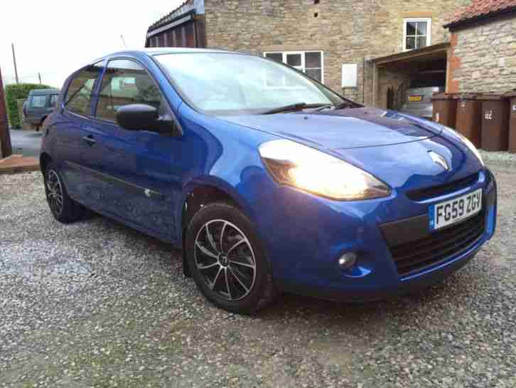 2009 RENAULT CLIO EXTREME DCI DIESEL &pound;30 ROAD TAX BLUE