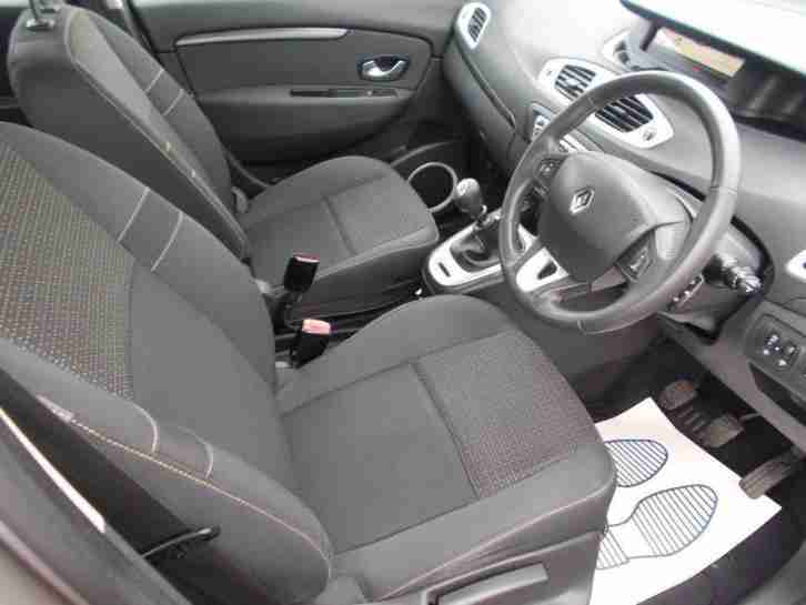 2009 Renault Scenic 1.5 dCi Dynamique 5dr